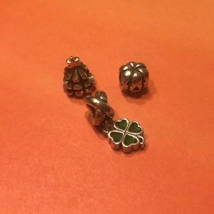 3 Holiday Pandora Charms